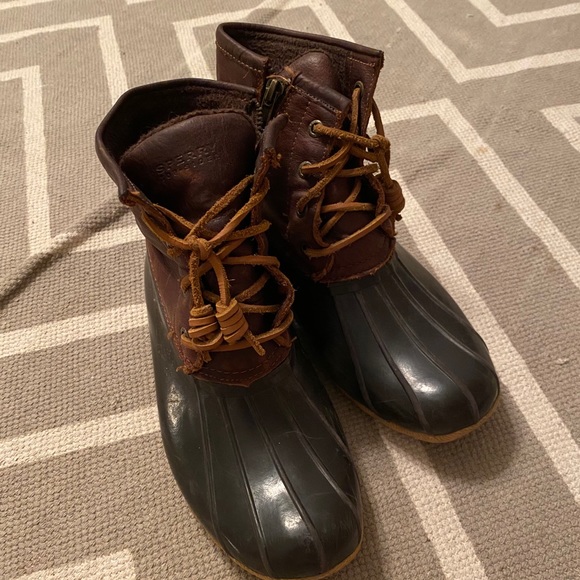 poshmark bean boots